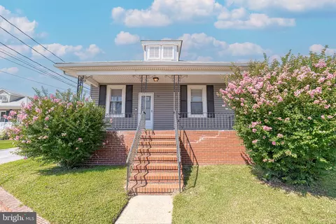 29 Sollers Point Rd, Dundalk, MD 21222
