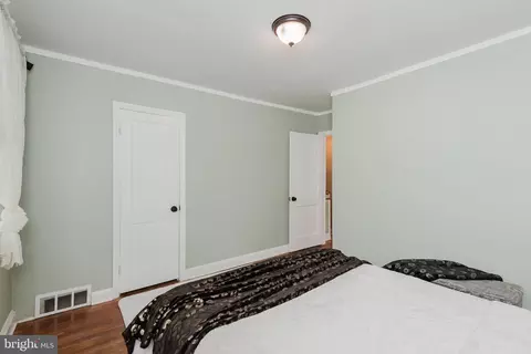 Bedroom - 570 47th St, Baltimore, MD 21224 photo 3 of 7