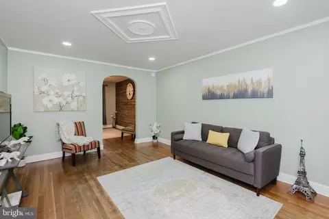 Living - 570 47th St, Baltimore, MD 21224 photo 1 of 1