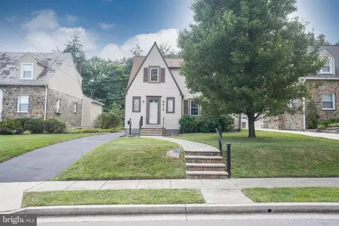 Exterior - 616 Warwick Rd, Baltimore, MD 21229 photo 1 of 7