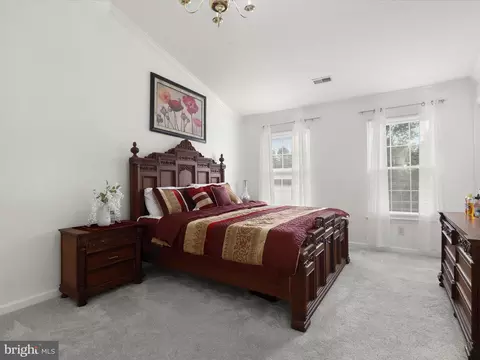 Bedroom - 1914 Meadowgate Ct, Windsor Mill, MD 21244 photo 2 of 10