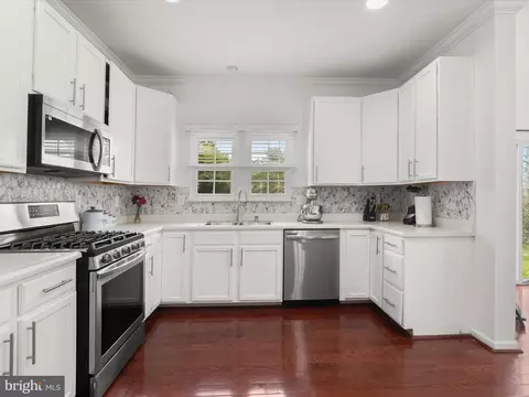 Kitchen - 1914 Meadowgate Ct, Windsor Mill, MD 21244 photo 2 of 5