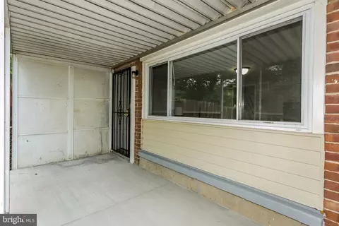 Exterior - 3067 Freeway, Halethorpe, MD 21227 photo 2 of 4