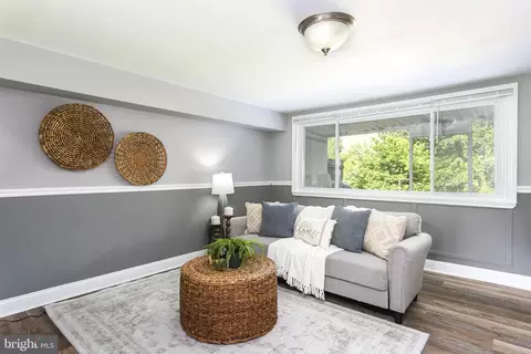 Living - 3067 Freeway, Halethorpe, MD 21227 photo 1 of 3