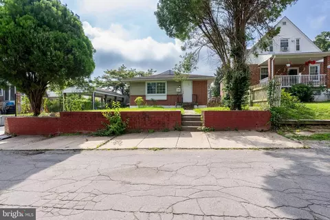 7707 Middlesex Pl, Parkville, MD 21234