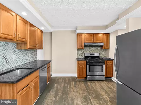 Kitchen - 19 Flagship Rd, Dundalk, MD 21222 photo 1 of 3