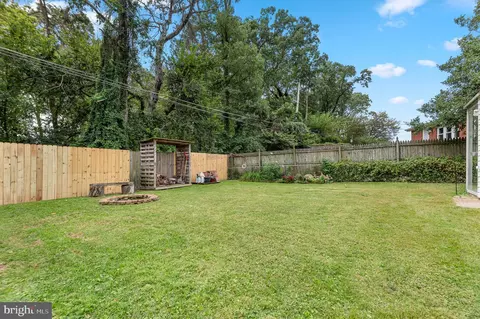 Exterior - 111 Compass Rd, Middle River, MD 21220 photo 7 of 7