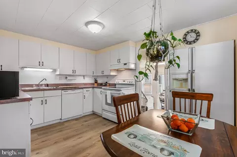 Kitchen - 111 Compass Rd, Middle River, MD 21220 photo 1 of 2