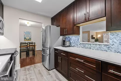 6944 Copperbend Ln, Baltimore, MD 21209 photo 16