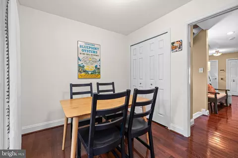 6944 Copperbend Ln, Baltimore, MD 21209 photo 21