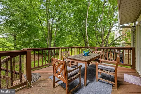 6944 Copperbend Ln, Baltimore, MD 21209 photo 45