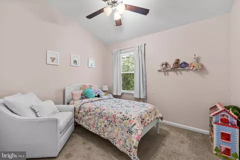 6944 Copperbend Ln, Baltimore, MD 21209 photo 30