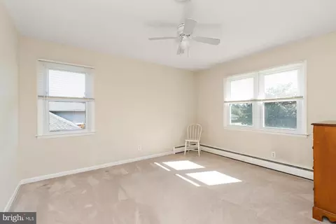 Bedroom - 910 Starbit Rd, Towson, MD 21286 photo 3 of 7