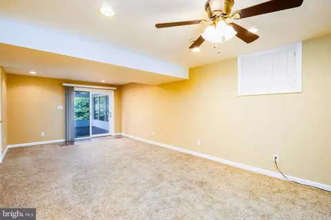 Living - 4308 Mispillion Rd, Nottingham, MD 21236 photo 5 of 6