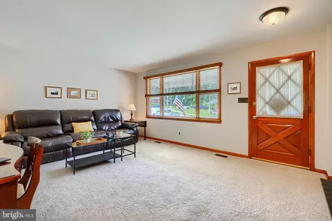 4305 Edro Ave, Nottingham, MD 21236 photo 10