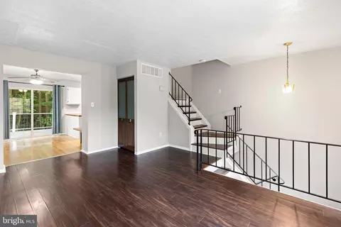 4099 Rustico Rd, Middle River, MD 21220 photo 3