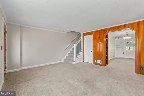 5514 Council St, Halethorpe, MD 21227 photo 2