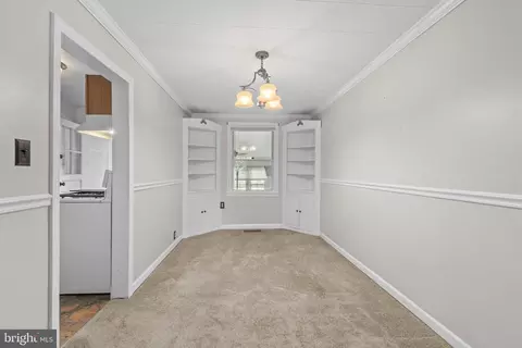 5514 Council St, Halethorpe, MD 21227 photo 4