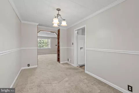 5514 Council St, Halethorpe, MD 21227 photo 6