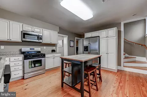Kitchen - 13401 Manor Rd, Baldwin, MD 21013 photo 3 of 3