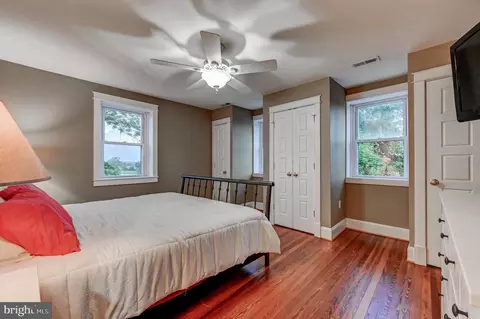 Bedroom - 13401 Manor Rd, Baldwin, MD 21013 photo 3 of 3