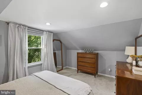 Bedroom - 6500 Sharon Rd, Idlewylde, MD 21239 photo 2 of 5