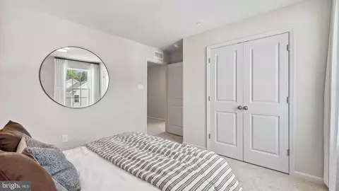 2 Comes Ridge Ct, Rosedale, MD 21237 photo 14