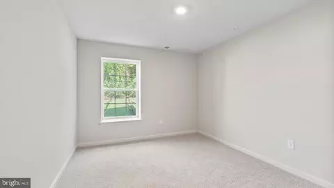 2 Comes Ridge Ct, Rosedale, MD 21237 photo 28