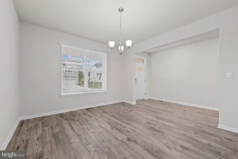 1 Comes Ridge Ct, Rosedale, MD 21237 photo 5