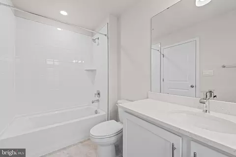 1 Comes Ridge Ct, Rosedale, MD 21237 photo 23