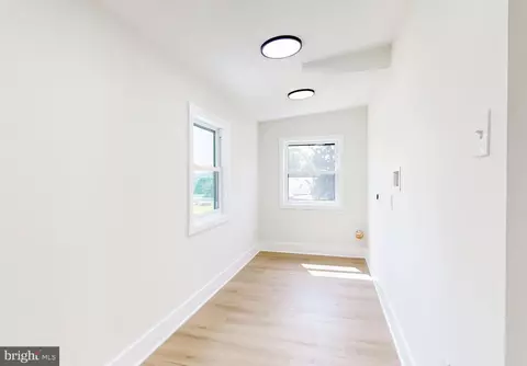 Entry Way - 4414 Mount Carmel Rd, Hampstead, MD 21074 photo 6 of 7