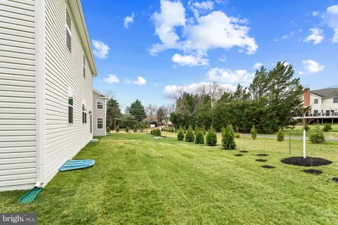 4 Comes Ridge Ct, Rosedale, MD 21237 photo 33