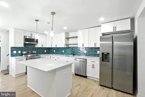 8114 Bullneck Rd, Dundalk, MD 21222