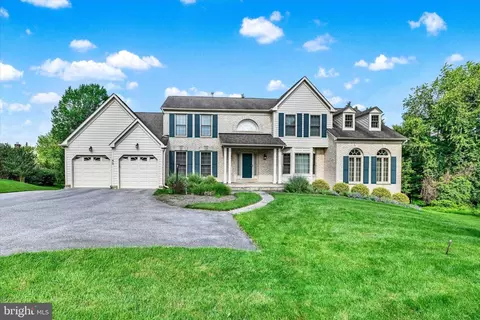 40 Bellchase, Pikesville, MD 21208