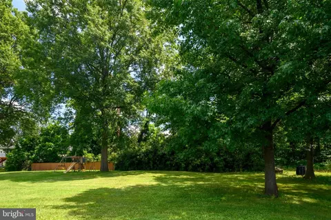 2935 Baltimore Ave, Halethorpe, MD 21227 photo 25