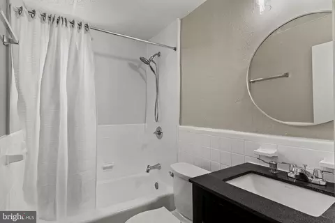 2970 Yorkway, Dundalk, MD 21222 photo 11