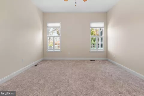 Bedroom - 6923 Summit Cir, Baltimore, MD 21239 photo 1 of 6
