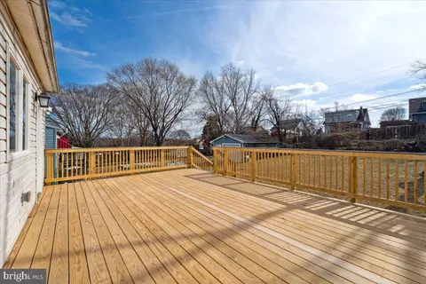 Exterior - 4315 Belmar Ave, Baltimore, MD 21206 photo 12 of 15