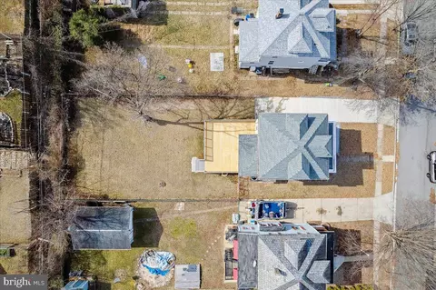 View/Area - 4315 Belmar Ave, Baltimore, MD 21206 photo 2 of 9
