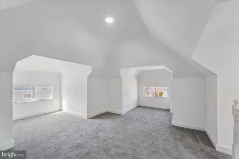 Entry Way - 4315 Belmar Ave, Baltimore, MD 21206 photo 10 of 14
