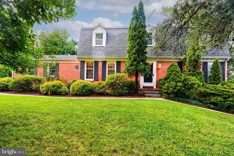 1112 W Joppa Rd, Towson, MD 21204