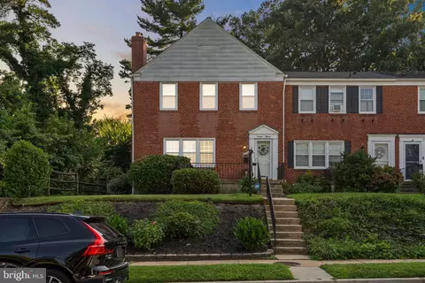 1615 Loch Ness Rd, Towson, MD 21286