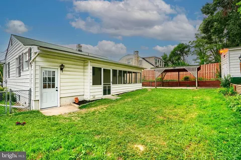 333 4th Ave, Halethorpe, MD 21227 photo 6