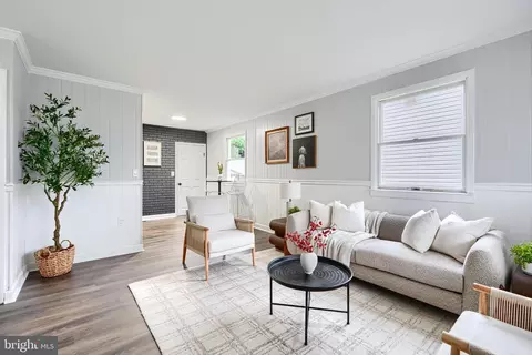333 4th Ave, Halethorpe, MD 21227