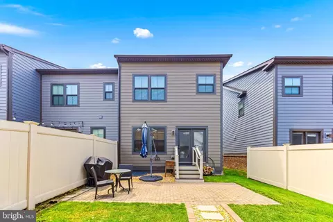 Exterior - 6412 Dalston St, Middle River, MD 21220 photo 5 of 10