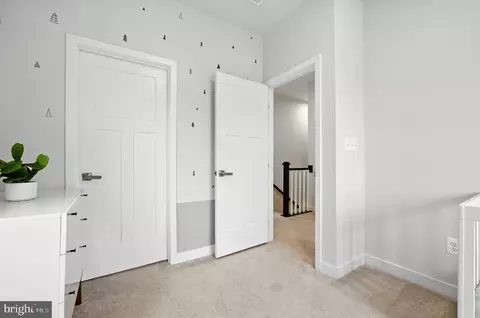 Entry Way - 6412 Dalston St, Middle River, MD 21220 photo 12 of 13