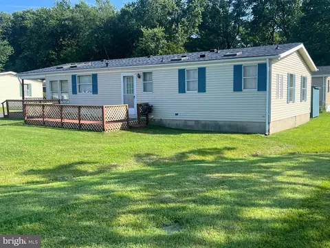 901 Forwood Ct, Dundalk, MD 21222