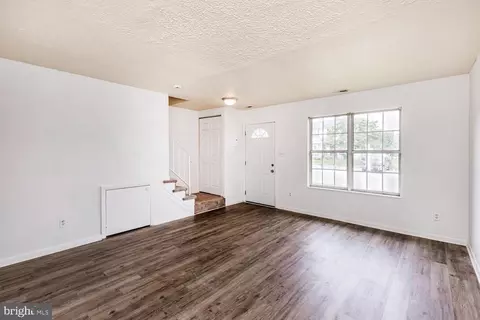 Living - 58 Chelmsford Ct, Middle River, MD 21220 photo 1 of 4