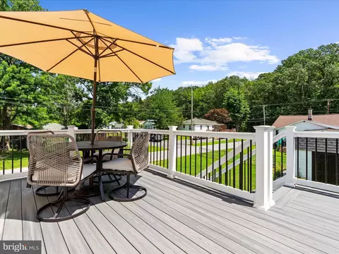 Exterior - 8111 Dogwood, Sparrows Point, MD 21219 photo 4 of 8