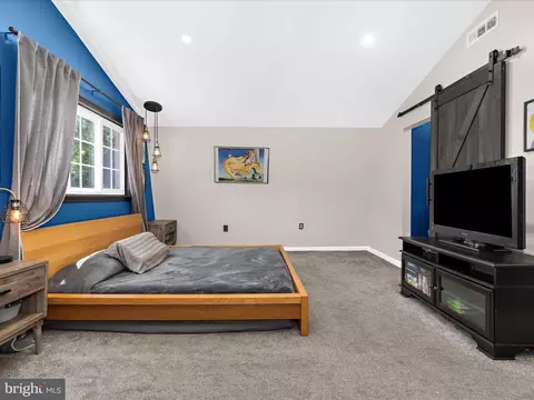 Bedroom - 8111 Dogwood, Sparrows Point, MD 21219 photo 2 of 9